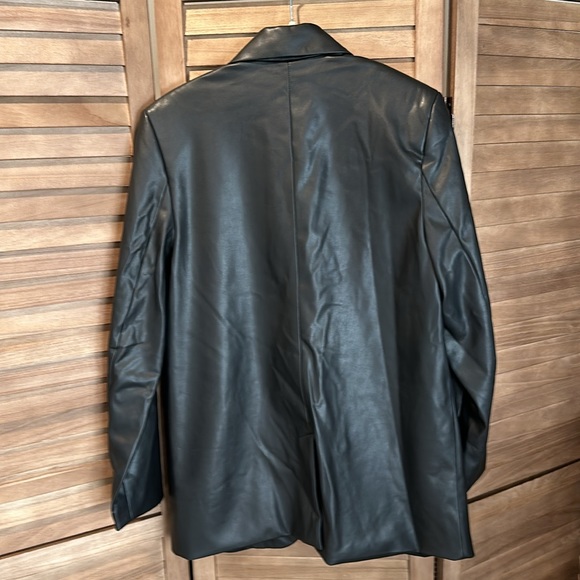 Future Collective Relaxed Fit Vegan Leather Blazer ~ Black ~ XS - Picture 3 of 3